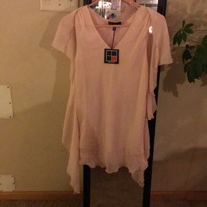 Carre Noir boutique blush blouse medium nwt